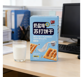 Milk salt flavored soda crackers